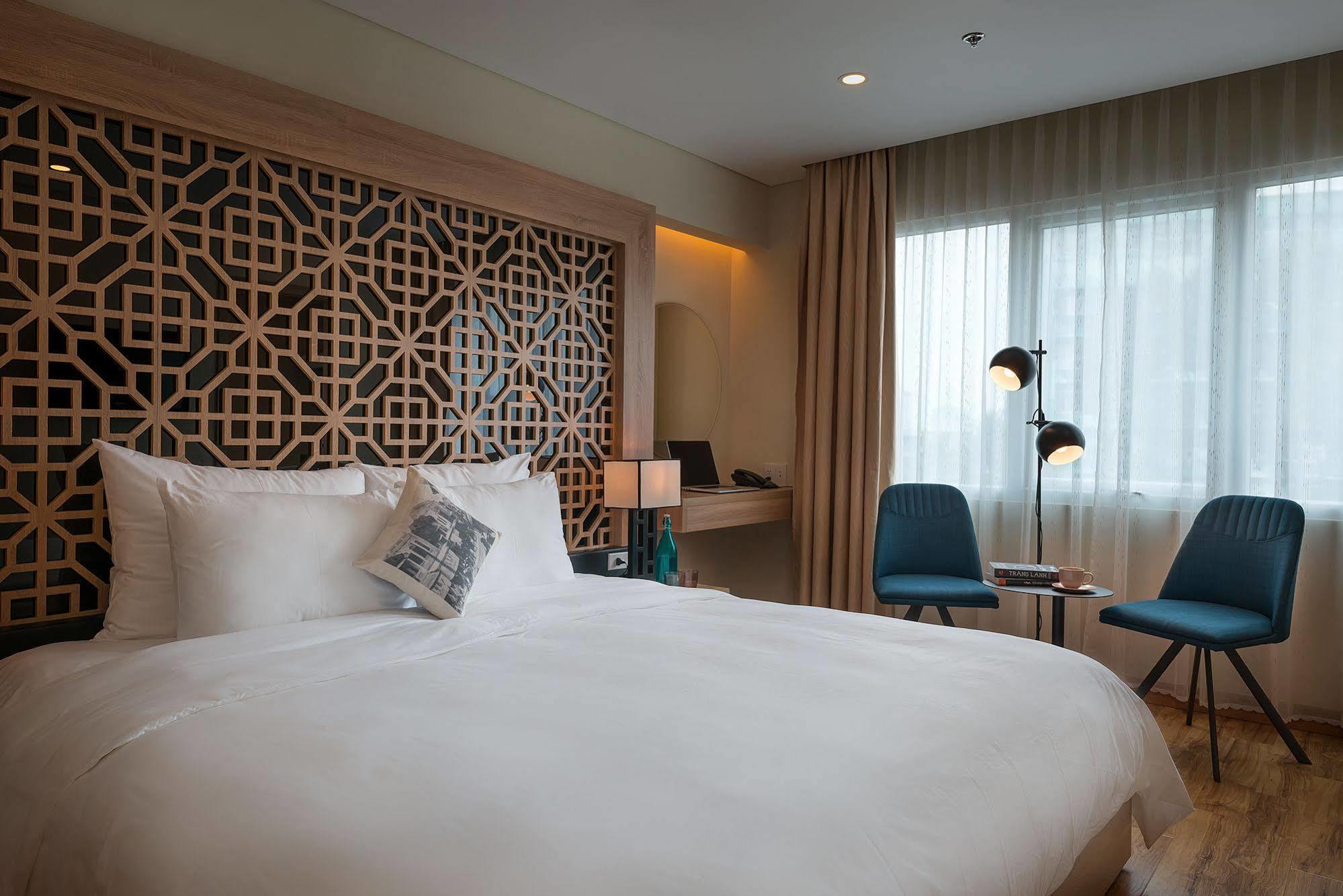 Ccentral Hotel Bui Vien Хошимін Екстер'єр фото