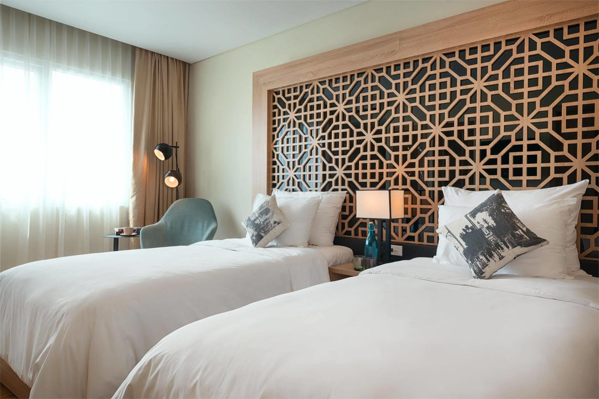 Ccentral Hotel Bui Vien Хошимін Екстер'єр фото